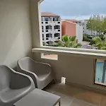 Agathea Aparthotel 3*