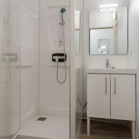 Agathea מלון דירות